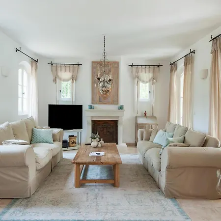 Villa In Gassin Near Tropez Beaches *