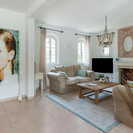 In Gassin Near Tropez Beaches * Saint-Tropez