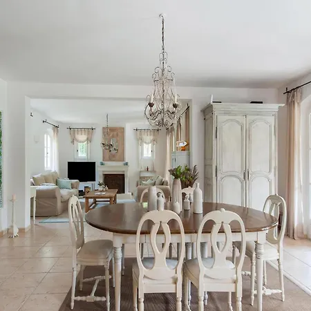 In Gassin Near Tropez Beaches * Saint-Tropez