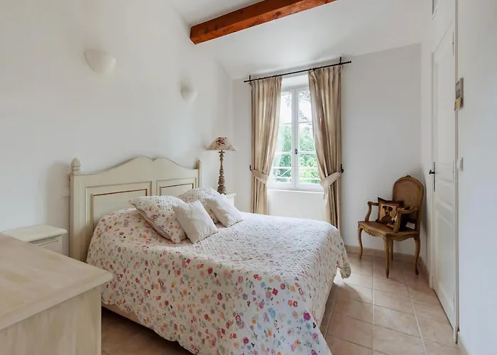 Villa In Gassin Near Tropez Beaches *