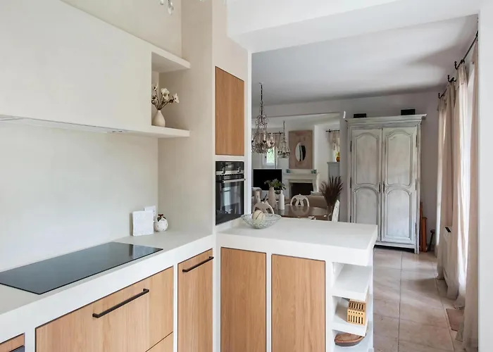 In Gassin Near Tropez Beaches * Saint-Tropez