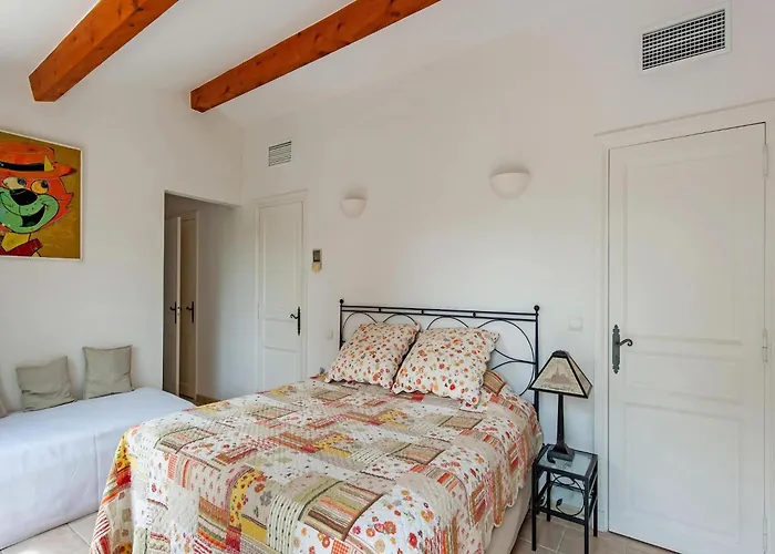 In Gassin Near Tropez Beaches Villa *