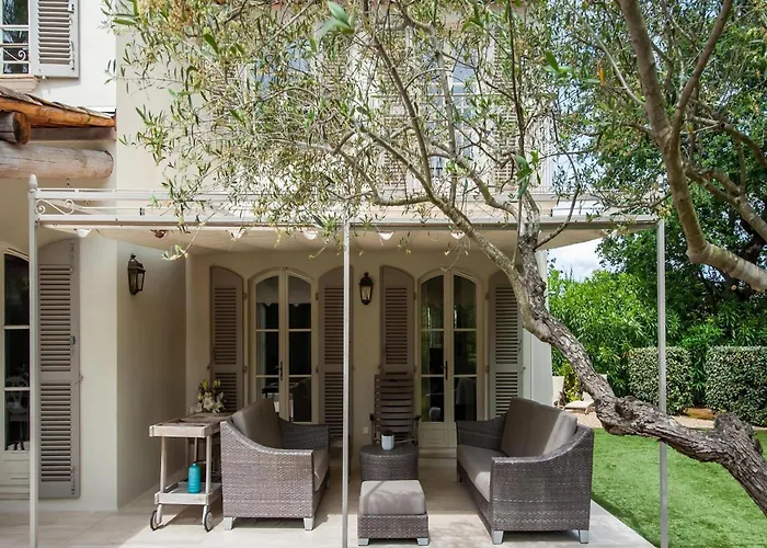 In Gassin Near Tropez Beaches * Saint-Tropez