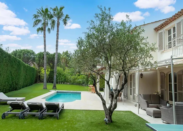 In Gassin Near Tropez Beaches Villa *