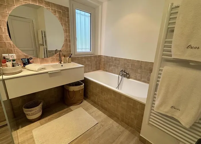 Villa In Gassin Near Tropez Beaches *